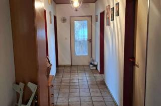 Einfamilienhaus kaufen in 84092 Bayerbach, Einfamilienhaus mit Potenzial – ruhige Lage