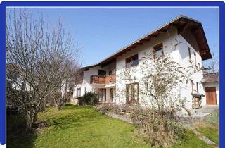 Haus kaufen in 83620 Feldkirchen-Westerham, ***Perfekt für 2-Generationen-Wohnen * Gute Lage! * ZFH ähnl. DH mit großzügigem Grundstück***