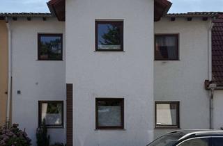 Reihenhaus kaufen in 38226 Lebenstedt, Gut geschnittenes Reihenhaus in Salzgitter-Lebenstedt