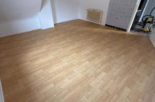 Wohnung mieten in Ringstraße 9999, 35279 Neustadt, Gepflegte 3-Zimmer Dachgeschosswohnung in Neustadt (Hessen)