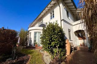 Villa kaufen in 85276 Hettenshausen, Großzügige Villa mit Pool, Wintergarten und vielseitiger Nutzung!