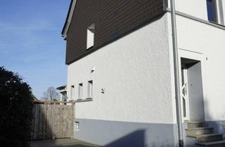 Haus mieten in 45527 Hattingen, Charmantes Reiheneckhaus in Hattingen Welper in historischer Siedlung „Gartenstadt Hüttenau"