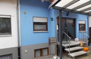 Anlageobjekt in 79206 Breisach, Renditeobjekt: Mehrfamilienhaus mit 3 Wohnungen