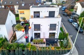 Haus kaufen in 65719 Hofheim am Taunus, Stilvolles Zweifamilienhaus in Hofheim