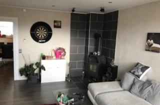 Wohnung kaufen in 51702 Bergneustadt, Bergneustadt - 3 Zimmer Whg mit Balkon und Garage Bergneustadt Königsberger Str.