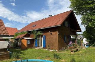 Einfamilienhaus kaufen in 88167 Gestratz, Gestratz - Einfamilienhaus mit Doppelgarage in Ortsrandlage von Gestratz