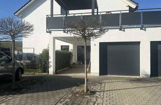 Wohnung kaufen in 85276 Pfaffenhofen, Gr.Eigentumswohnung mit Dachterrasse, Garage, Stellplatz