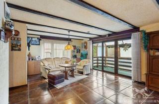 Wohnung kaufen in 51674 Wiehl, Mehr Platz, mehr Potenzial – Wohneinheit für Selbermacher