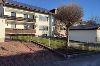 Wohnung mieten in 94347 Ascha, Kernsanierte 4-Zimmer-Wohnung im 1.OG in Ascha - Mit Einbauküche und Balkon