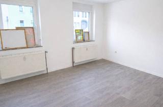 Wohnung mieten in 41836 Hückelhoven, Helle renovierte Altbauwohnung mit drei Zimmern und kleiner Terasse in Hückelhoven