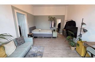 Wohnung mieten in 40227 Oberbilk, Helle 55 m² Altbau Wohnung in Düsseldorf-Oberbilk mit Balkon und mit Einbauküche