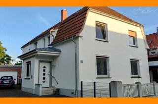Wohnung mieten in Berliner Str. 11, 33790 Halle, 4Zi-OG-Whg mit EBK, Terrasse und Wintergarten im ZFH