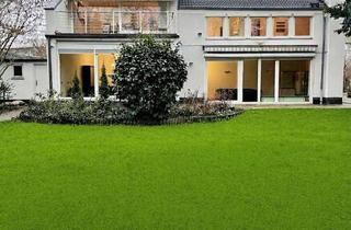 Haus mieten in Otto-Von-Simson Str. 25, 14195 Dahlem, Helles Einfamilienhaus in Dahlem, teilmöbliert mit Design-Klassikern, großem Garten, Sauna&Garage