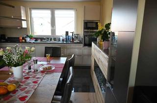 Wohnung kaufen in Katharinenstr., 82008 Unterhaching, provisionfreie 4-Zimmer Penthaus-Wohnung in Zentrum von Unterhaching,