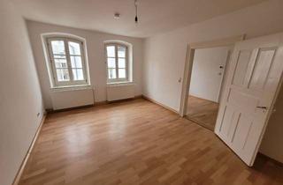 Wohnung mieten in 85049 Ingolstadt, Helle renovierte 4-Zimmer-Altbauwohnung im Herzen von Ingolstadt