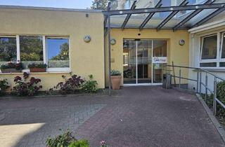 Wohnung mieten in Boksberg, 24149 Neumühlen-Dietrichsdorf, Wohnen im AWO-Servicehaus, ab 60 Jahre, 1 Zimmer mit Terrasse