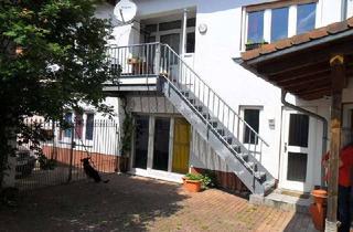 Wohnung mieten in Ölgasse, 76831 Eschbach, 2-Raum/Singlwohnung Südliche Weinstrasse, kleine Wohneinheit, schöner Innenhof