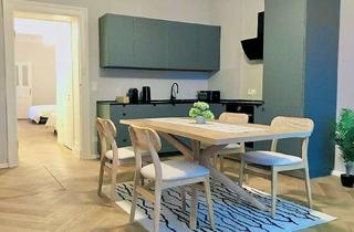 Wohnung mieten in Savignyplatz, 10625 Charlottenburg, Nahe Savignyplatz & Kudamm: Exklusiv saniert • unbefristet • auch unmöbliert • als WG nutzbar