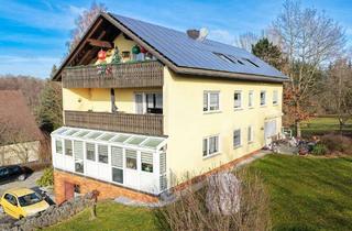 Mehrfamilienhaus kaufen in 95503 Hummeltal, Renditestarkes Mehrfamilienhaus mit PV-Anlage + 3 Garagen - komplett vermietet! Optional mit weitere