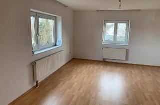 Wohnung kaufen in 86152 Augsburg, Augsburg - Eigentumswohnung 2 ZKB mit Dachterrasse in Augsburg, o. Provision