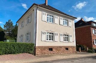 Villa kaufen in 66346 Püttlingen, Püttlingen - Von Privat Charmante Stadtvilla EFH freistehend Garage & Garten