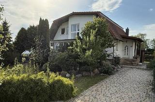 Villa kaufen in 16321 Bernau, Bernau bei Berlin - Architektenvilla mit Home-Spa im Norden Berlins