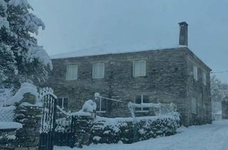 Haus kaufen in 79576 Weil am Rhein, Weil am Rhein - Steinhaus am Camino de Santiago zu verkaufen
