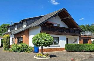 Haus kaufen in 54597 Seiwerath, Seiwerath - Hochwertiges Ein- oder Zweifamilienhaus - entscheiden Sie selbst - zwei Garagen inklusive!