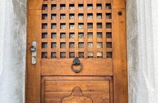 Wohnung kaufen in 88662 Überlingen, Überlingen - Altstadtwohnung mit Renovierungspotenzial