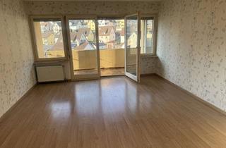 Wohnung kaufen in Egelgraben 18, 74676 Niedernhall, Große 3 Zimmerwohnung mit 2 Balkone, Stellplatz und Aussicht auf die Weinberge