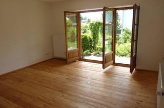 Wohnung kaufen in 83666 Waakirchen, *Schöne 3-Zi.-Wohnung + ca. 176 m² Garten + Garage**