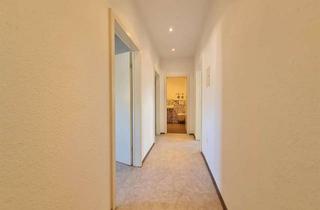 Wohnung kaufen in 45527 Hattingen, Gemütliche Dachgeschosswohnung in Hattingen-Welper: Ihr perfekter Einstieg in die Immobilienwelt