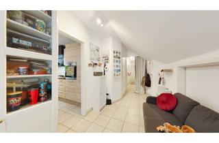 Wohnung kaufen in 44319 Wickede, Über den Dächern von Wickede - gemütliche Dachgeschoss Wohnung