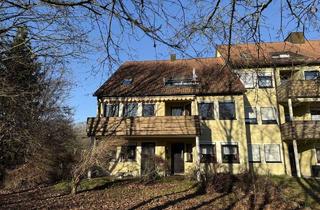 Wohnung kaufen in 74564 Crailsheim, Geräumige und top gepflegte 4-Zimmer-Wohnung mit Balkon und Tiefgaragenstellplatz