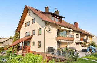 Wohnung kaufen in 79112 Freiburg, Modernisierte, helle Etagenwohnung mit klarer Raumstruktur – ideal für Kapitalanleger