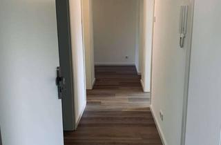 Wohnung mieten in 41515 Grevenbroich, Gemütliche 3-Zimmer-Wohnung mit Balkon zentral in Grevenbroich