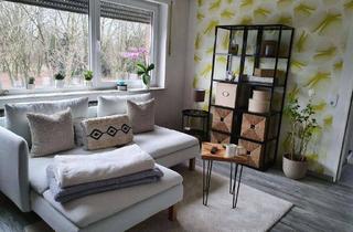 Wohnung mieten in Marienstr. 132, 41462 Neuss, Direkt am Stadtwald: lichtdurchflutete 2-Zimmer-Wohnung mit Balkon und Einbauküche