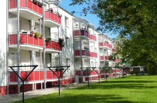 Wohnung mieten in Schulstraße 13, 99334 Ichtershausen, 3-Raum-Wohnung mit Balkon in der Nähe der Schule