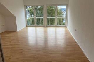 Wohnung mieten in 63571 Gelnhausen, Helle, renovierte 4-Zimmer Dachgeschosswohnung in Gelnhausen