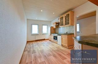 Wohnung mieten in 08315 Bernsbach, XL 5-Raum-Wohnung in Lauter-Bernsbach mit Einbauküche + Kaminofen und wirklich viel Platz zu Mieten