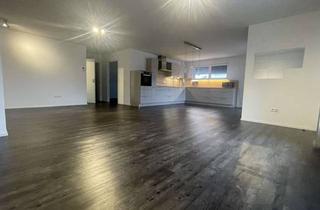 Wohnung mieten in Helmut-Klebsattel-Str. 32, 75056 Sulzfeld, Moderne 3 Zimmer- EG-Wohnung mit Terrasse in Sulzfeld