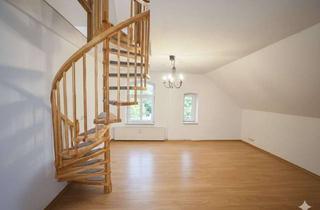 Wohnung mieten in Quetziner Straße 44, 19395 Barkow, Frisch renovierte Maisonette Wohnung in Plauer Hagen auf großem Grundstück