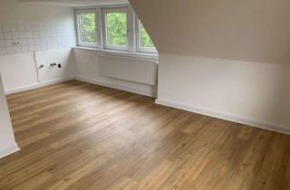 Sozialwohnungen mieten in Pappelstr., 48431 Rheine, Frisch renovierte 3-Zimmer DG mit WBS