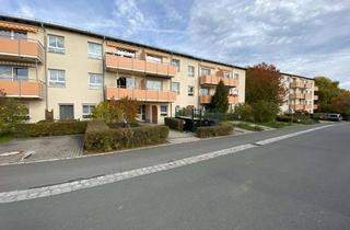 Wohnung mieten in Wolf-Georg-Von-Zscheplitz-Straße, 06679 Hohenmölsen, 3 Zimmer und zwei Balkone bald frei!