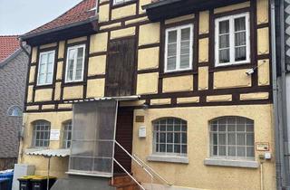 Haus kaufen in Untere Mühlenstraße, 31061 Alfeld, Wohngebäude mit bestehender Dachgeschosswohnung und flexibler Raumaufteilung