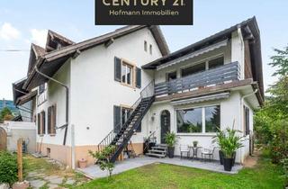 Haus kaufen in 79664 Wehr, Handwerkertraum: Zweifamilienhaus mit PV-Anlage, Garage & großem Garten in Öflingen