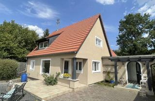 Einfamilienhaus kaufen in 85662 Hohenbrunn, Charmantes hochwertig saniertes Einfamilienhaus mit Einliegerwohnung auf großem schönen Grundstück