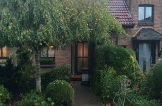 Reihenhaus kaufen in Berliner Str. 76, 47918 Tönisvorst, Einfamilienreihenhaus in Tönisvorst mit Garage und Garten