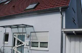 Doppelhaushälfte kaufen in 91085 Weisendorf, PROVISIONSFREI - Doppelhaushälfte mit Ausbaureserve in ruhiger Waldrandlage