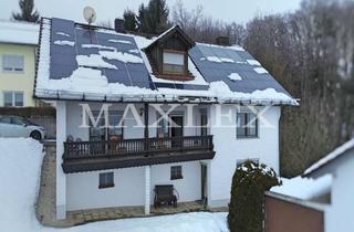 Haus kaufen in 94535 Eging am See, Zweifamilienhaus mit Potenzial in ruhiger Lage von Eging